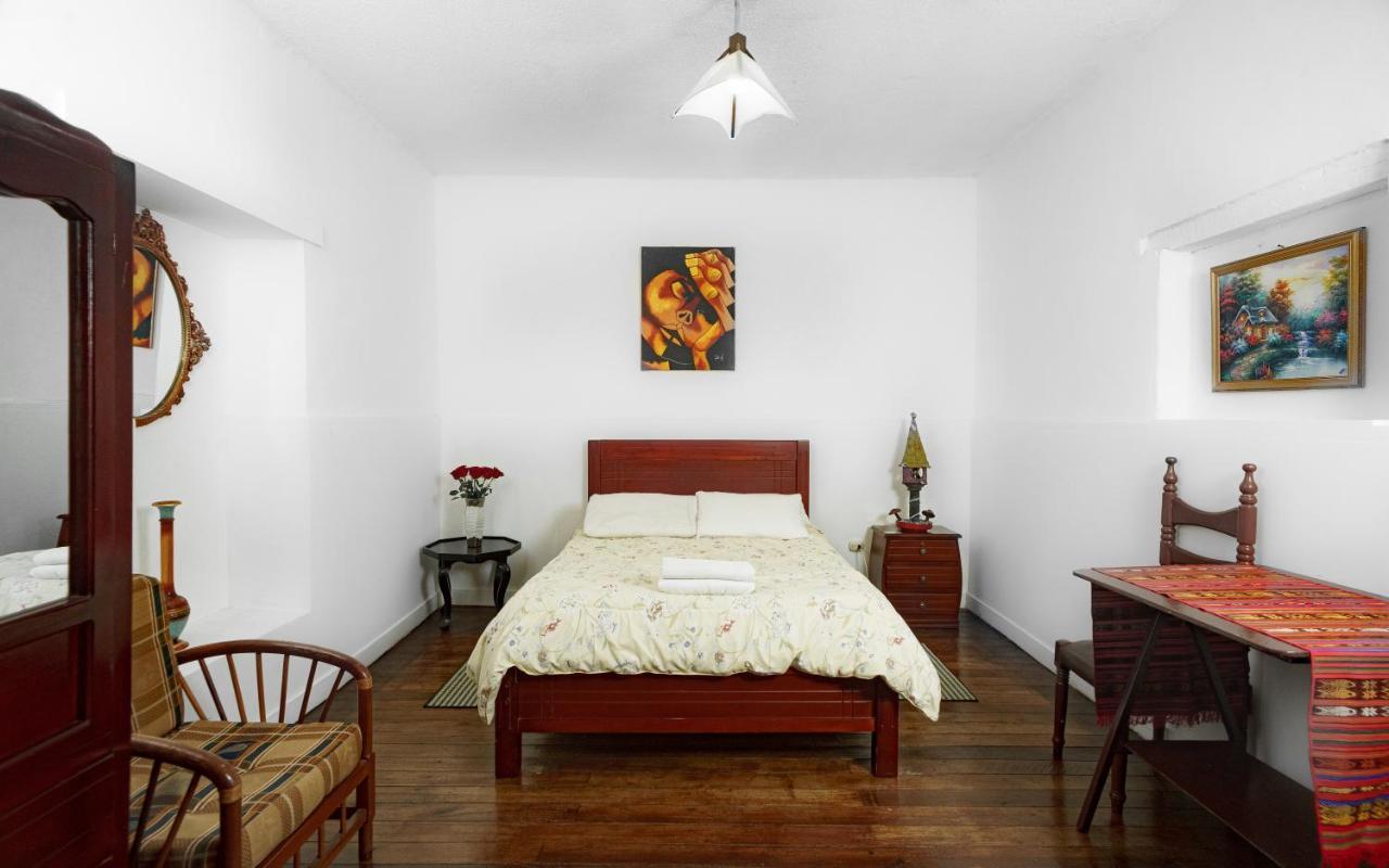 Colonial House Quito