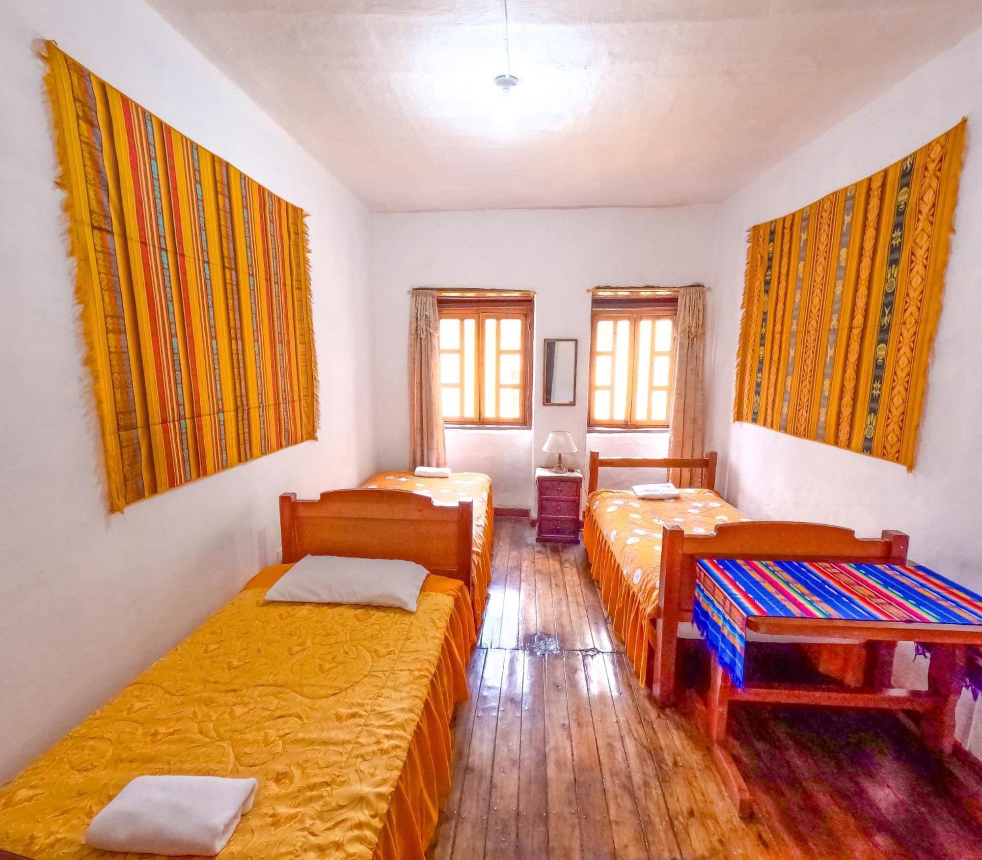 Colonial House 2*