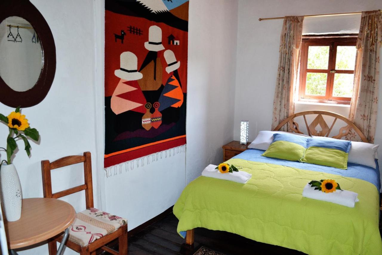 Guest house Colonial House Quito